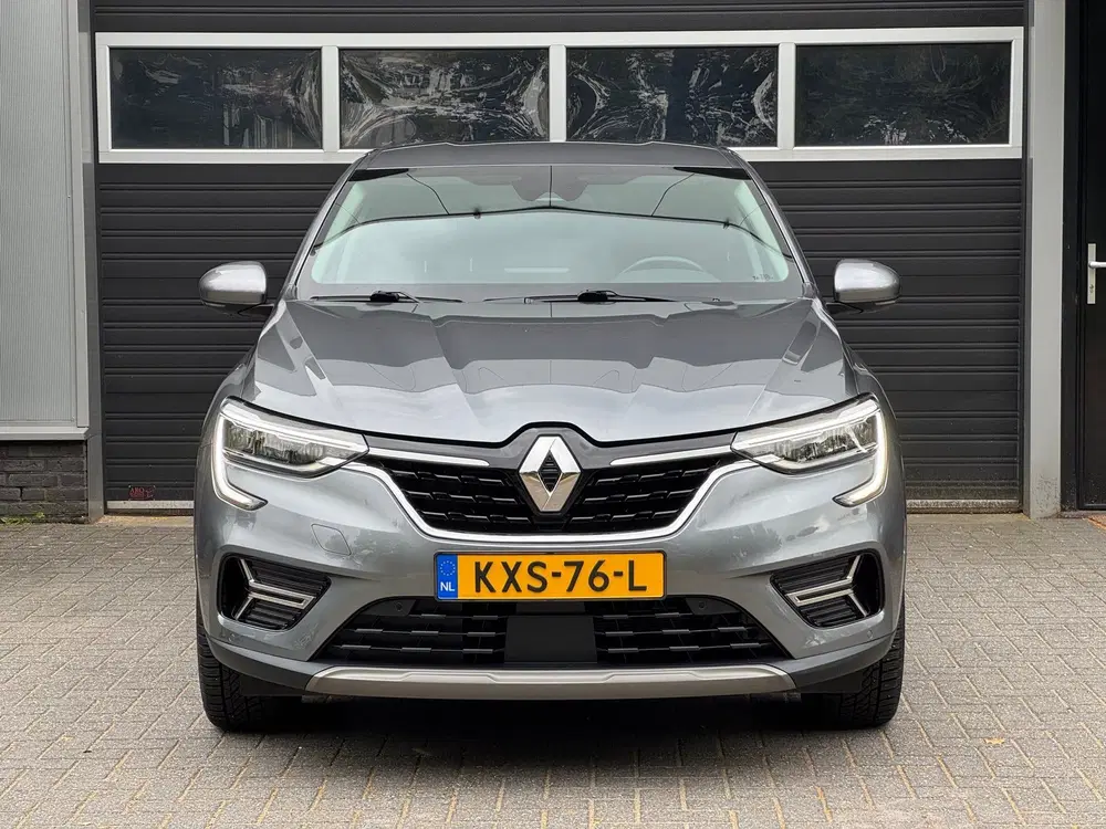 Renault Arkana 1.6 E-Tech hybrid 145 techno Trekhaak uit 2022, foto 2