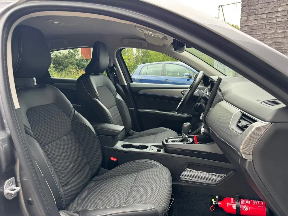 Renault Arkana 1.6 E-Tech hybrid 145 techno Trekhaak uit 2022, foto 8