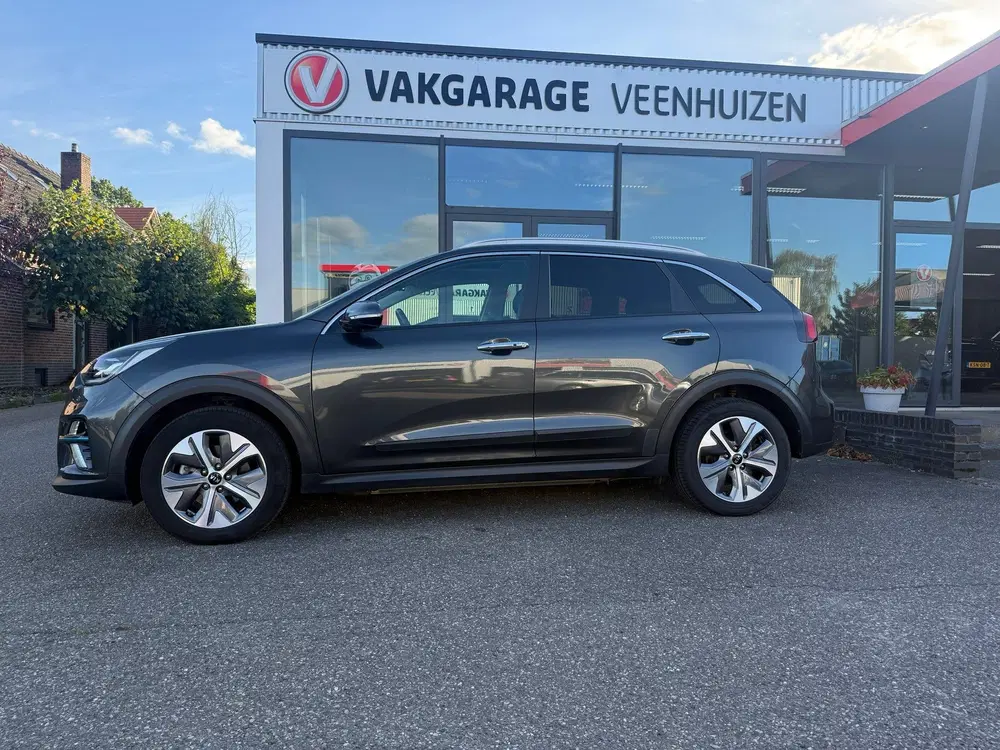 Kia Niro DynamicPlusLine 64 kWh SoH 100% uit 2021, foto 3