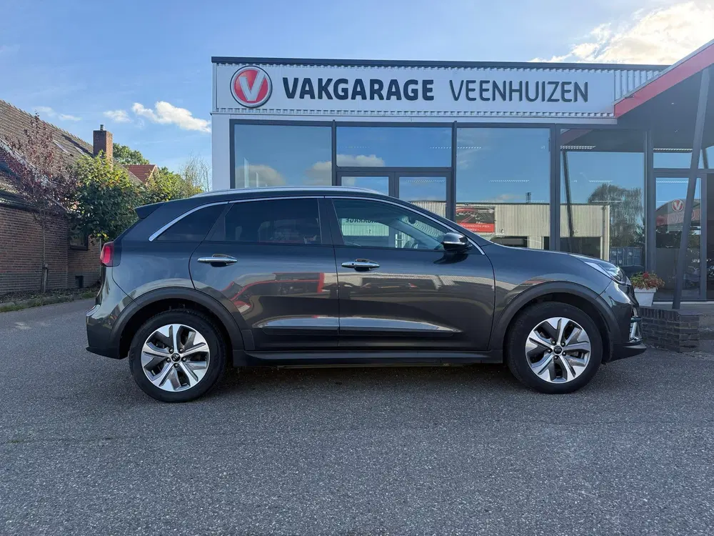 Kia Niro DynamicPlusLine 64 kWh SoH 100% uit 2021, foto 4