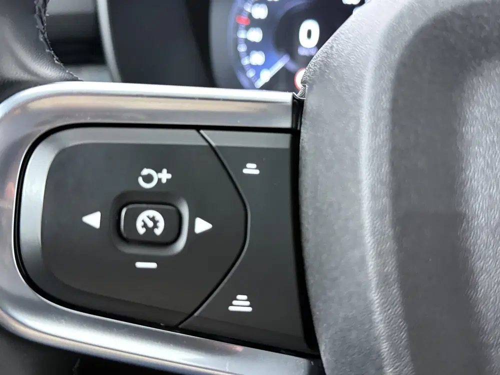 Volvo XC40 1.5 T4 Plug-in hybrid Ultimate Bright uit 2022, foto 6