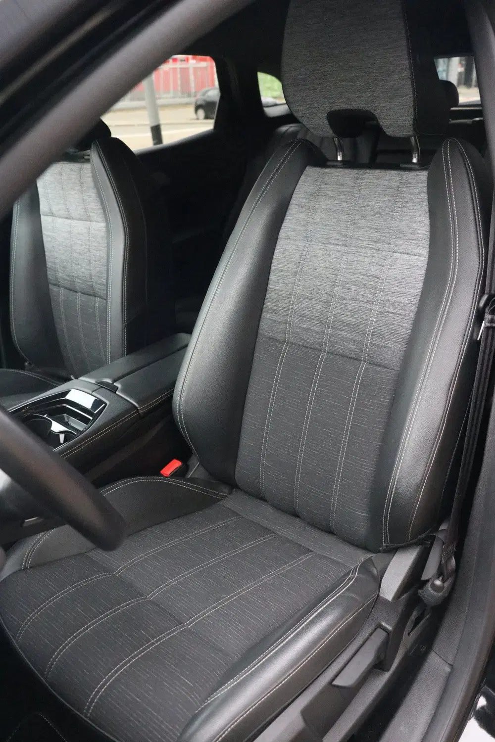 Renault Austral 1.2 mild hybrid advanced 130 techno Navi uit 2024, foto 15