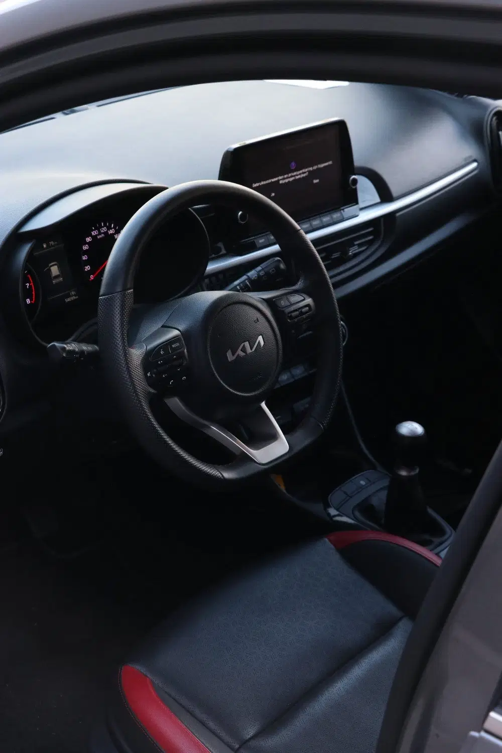 Kia Picanto 1.0 DPi GT-Line leder uit 2022, foto 11
