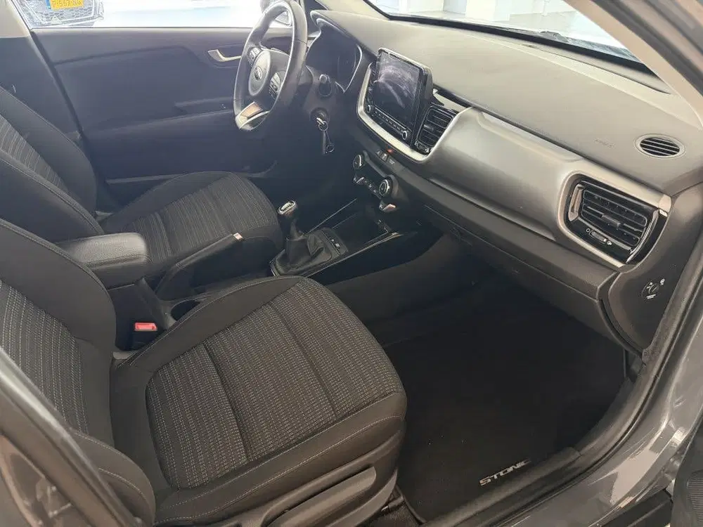 Kia Stonic 1.0 T-GDi MHEV Dynamic Line (bj 2021) uit 2021, foto 6