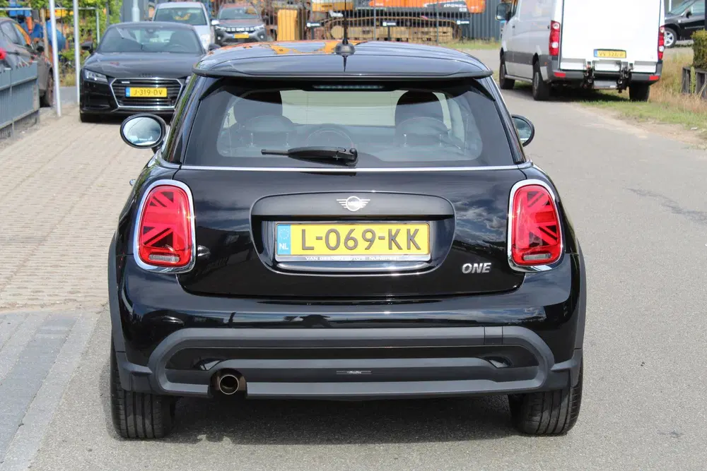 Mini One 1.5 One Cooper First Essential uit 2021, foto 11
