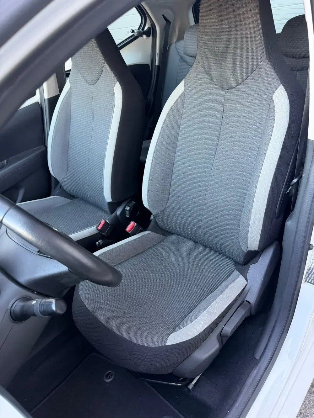 Toyota Aygo 1.0 Vvt-i 72pk 5D 2021 Wit uit 2021, foto 6