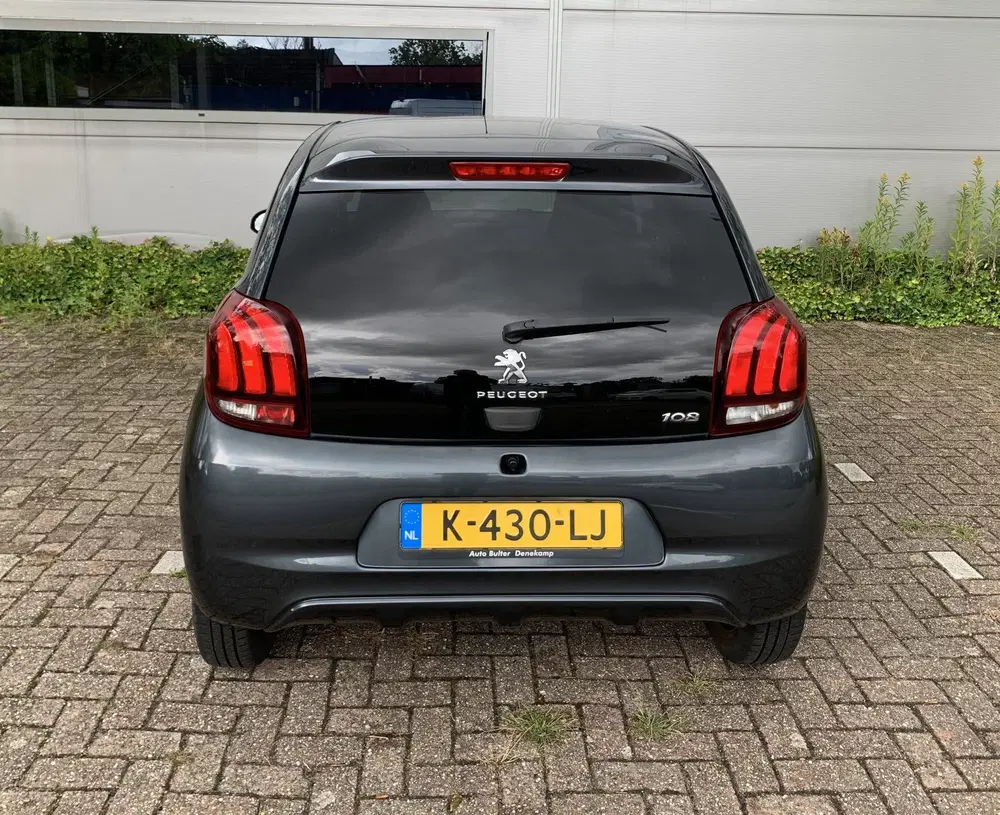 Peugeot 108 1.0 e-VTi Active uit 2021, foto 4