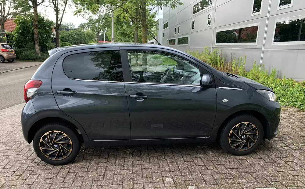 Peugeot 108 1.0 e-VTi Active uit 2021, foto 8
