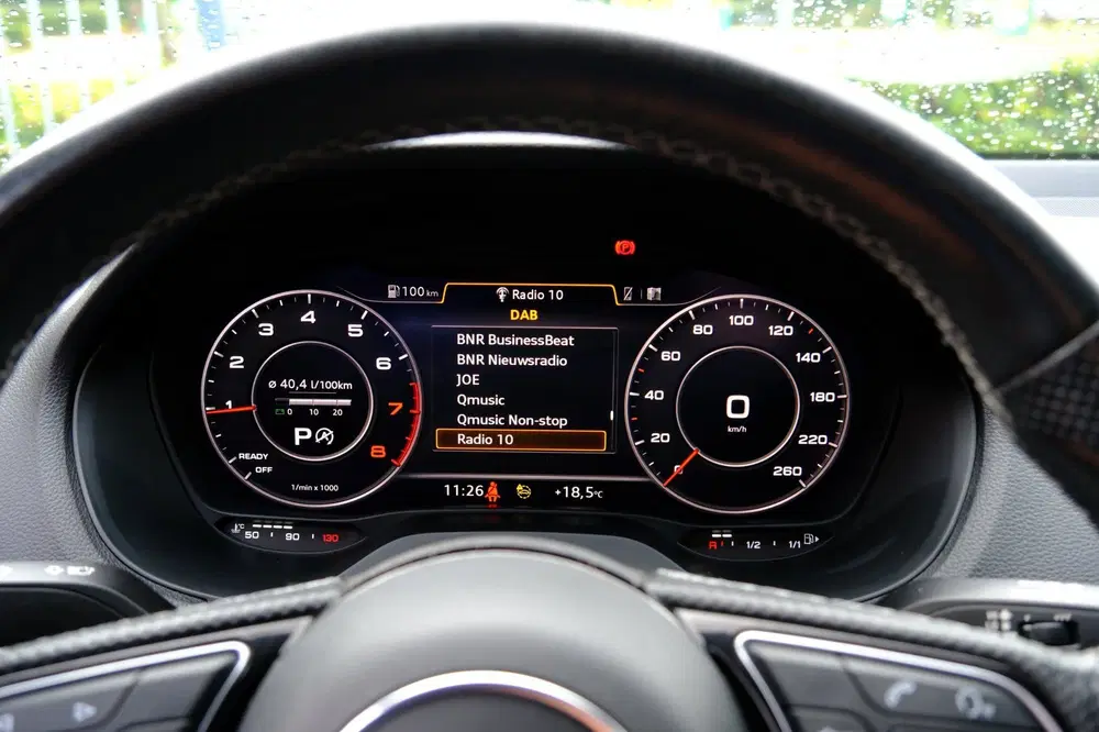 Audi Q2 35 TFSI S Edition Aut. Navi uit 2021, foto 14