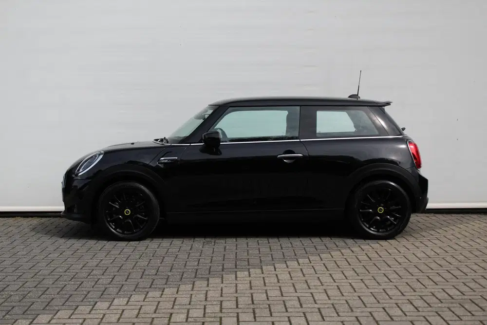 Mini Electric Classic Camden uit 2024, foto 5