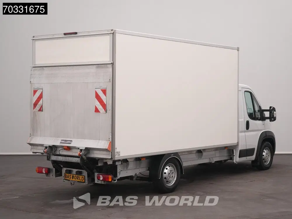 Citroën Jumper 165PK D'Hollandia Laadklep Bakwagen Airco uit 2023, foto 2