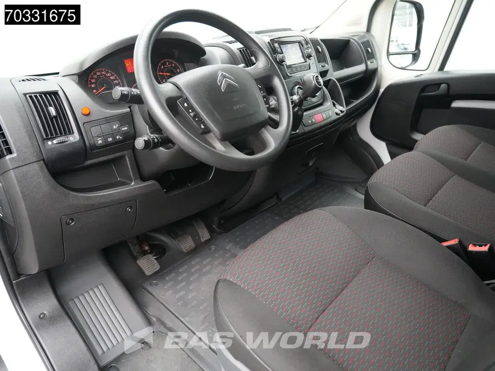 Citroën Jumper 165PK D'Hollandia Laadklep Bakwagen Airco uit 2023, foto 3