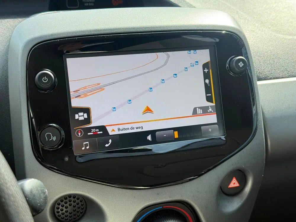 Toyota Aygo 1.0 VVT-i x-play uit 2020, foto 6
