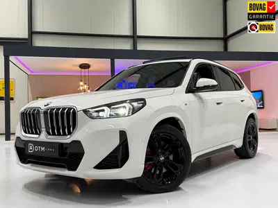 BMW X1 sDrive20i M Sport Pano Sportstoelen ACC Tr uit 2024