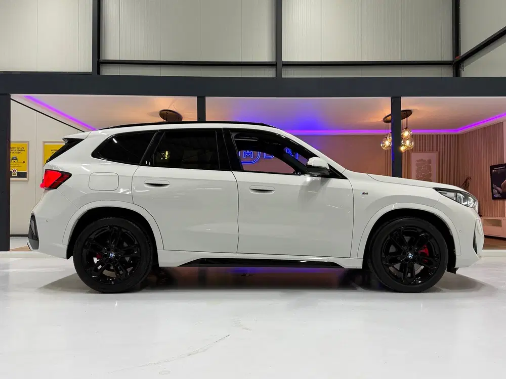 BMW X1 sDrive20i M Sport Pano Sportstoelen ACC Tr uit 2024, foto 13