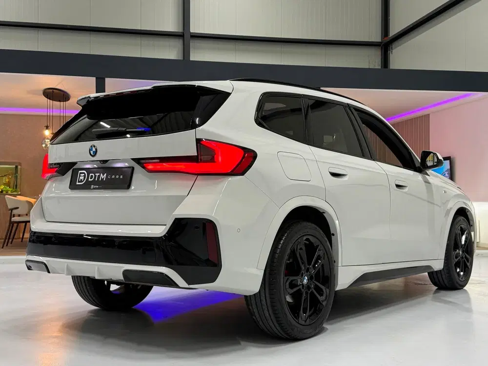 BMW X1 sDrive20i M Sport Pano Sportstoelen ACC Tr uit 2024, foto 6