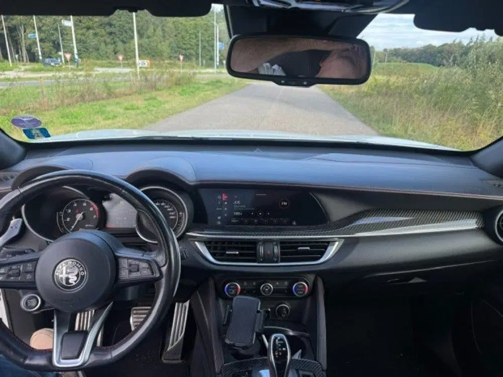 Alfa Romeo Stelvio 2.0 T AWD VELOCE TI uit 2021, foto 7