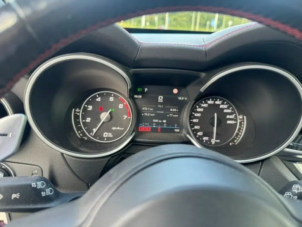 Alfa Romeo Stelvio 2.0 T AWD VELOCE TI uit 2021, foto 8