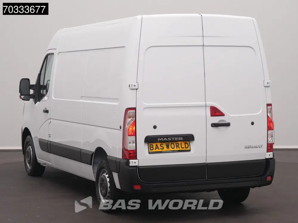 Renault Master 135PK L2H2 Airco Cruise Parkeersensoren BP uit 2023, foto 6