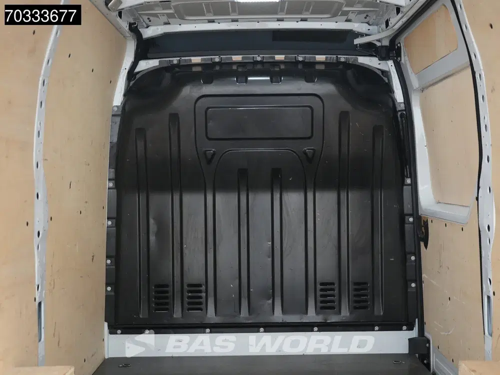 Renault Master 135PK L2H2 Airco Cruise Parkeersensoren BP uit 2023, foto 9