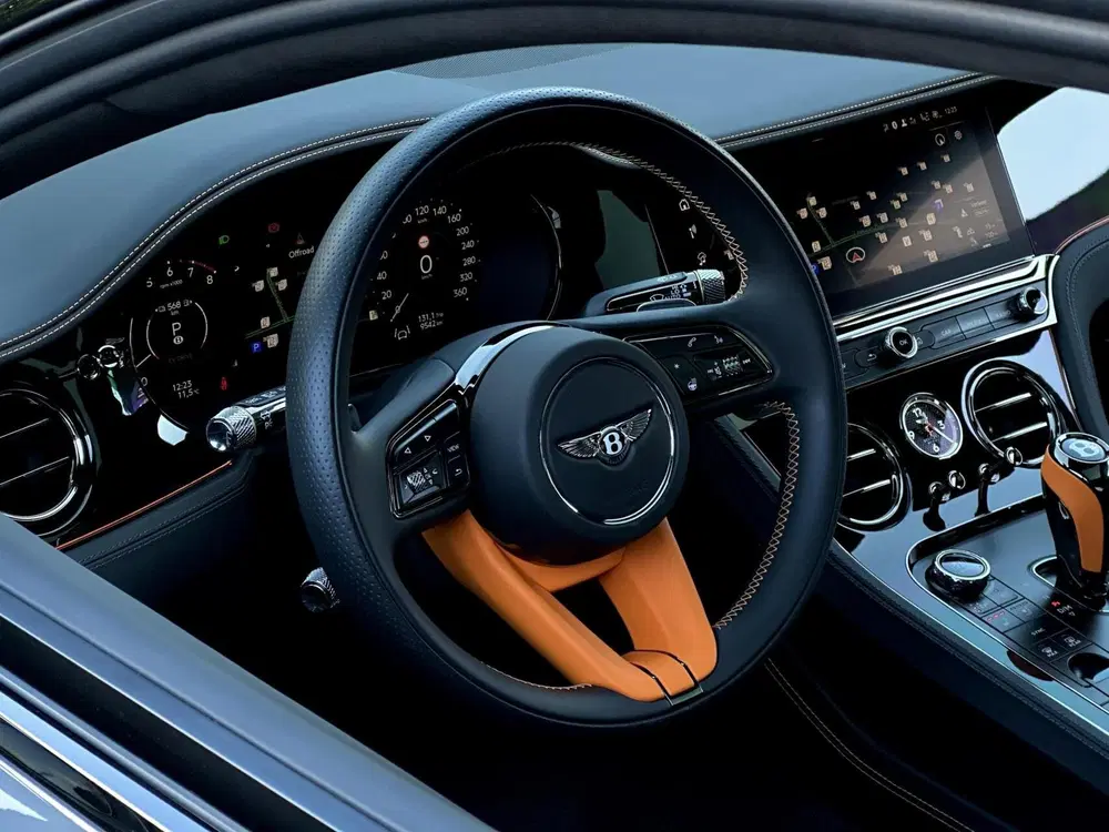 Bentley Continental GT 4.0 V8 Hybrid BLACK EDITION MULLINER uit 2025, foto 14