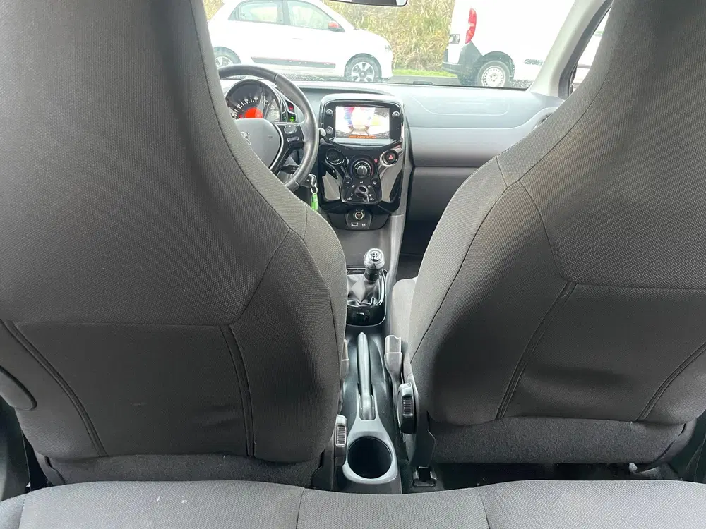 Peugeot 108 1.0 e-VTi Allure uit 2021, foto 6