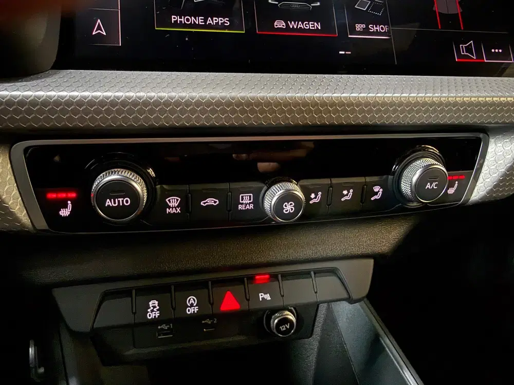 Audi A1 35 TFSI 1.5L S-line Automaat uit 2019, foto 12