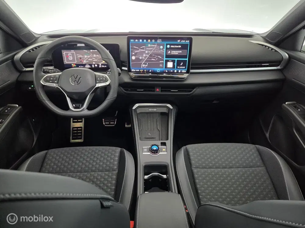 Volkswagen T-Roc 1.5 eTsi 150PK R-Line First Edition trekha uit 2026, foto 7