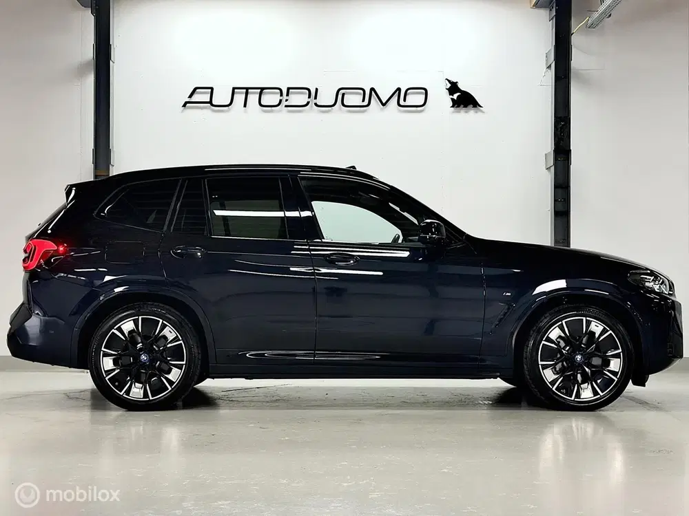 BMW iX3 High Executive 80 kWh M Sport uit 2022, foto 12