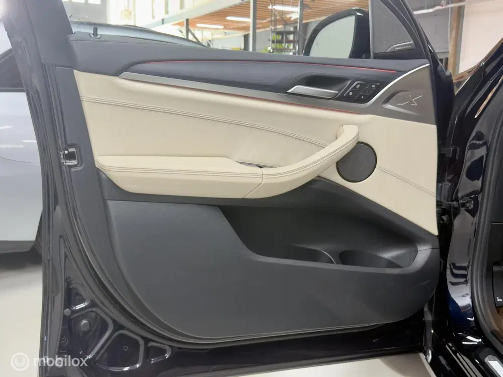 BMW iX3 High Executive 80 kWh M Sport uit 2022, foto 5