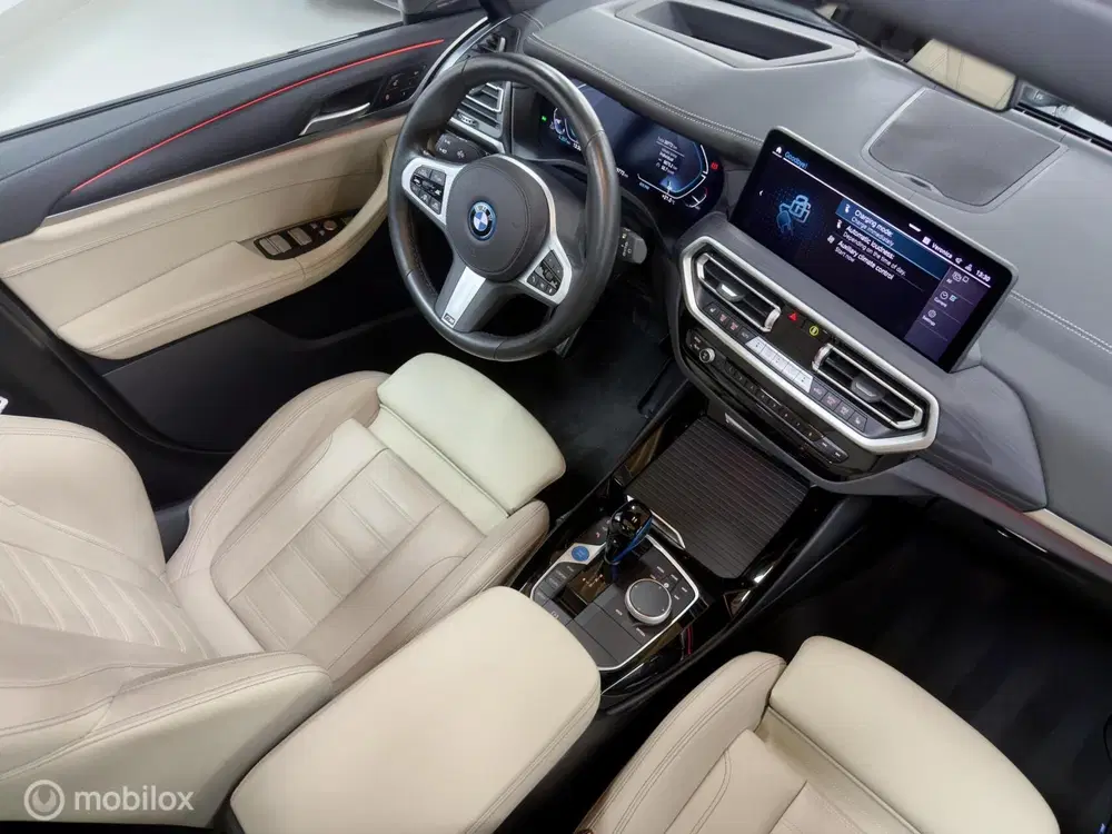 BMW iX3 High Executive 80 kWh M Sport uit 2022, foto 9