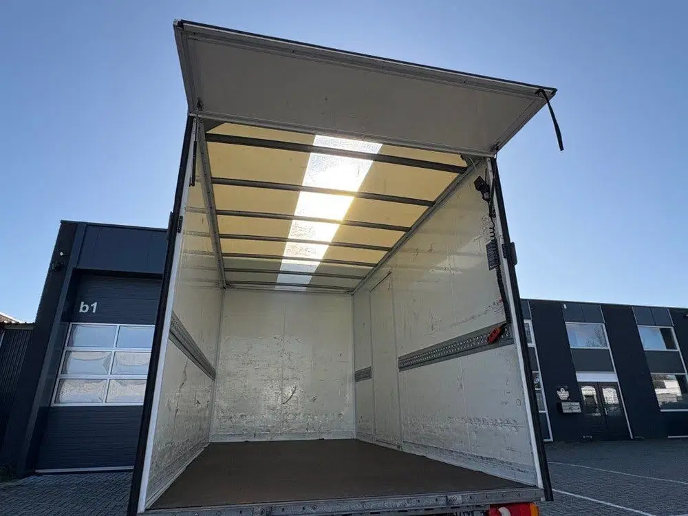 Peugeot Boxer 2.2 HDI 140PK Bakwagen Laadklep uit 2024, foto 14