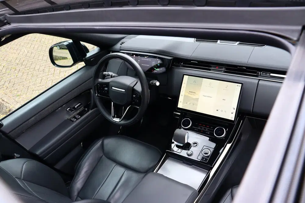 Land Rover Range Rover Sport 3.0 P440e Dynamic HSE uit 2023, foto 15