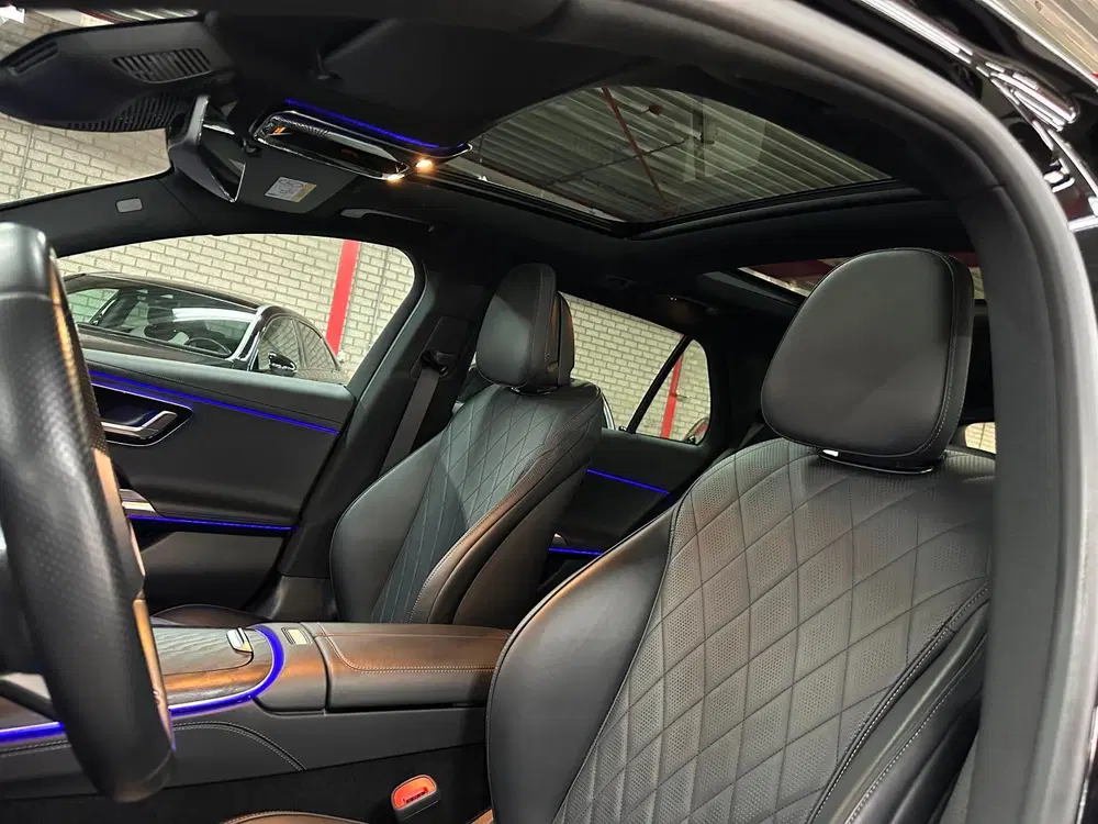 Mercedes-Benz E-Klasse e AMG uit 2025, foto 15