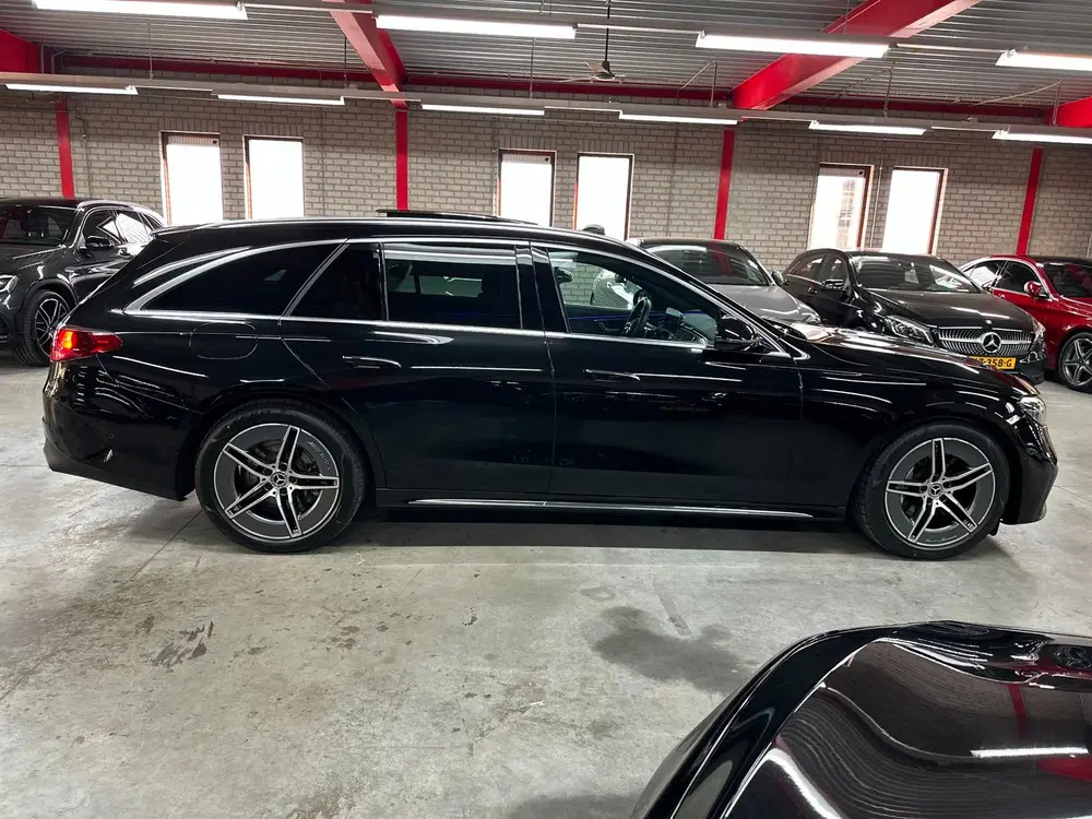 Mercedes-Benz E-Klasse e AMG uit 2025, foto 5