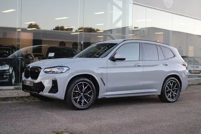 BMW X3 XDrive30e High Executive uit 2022