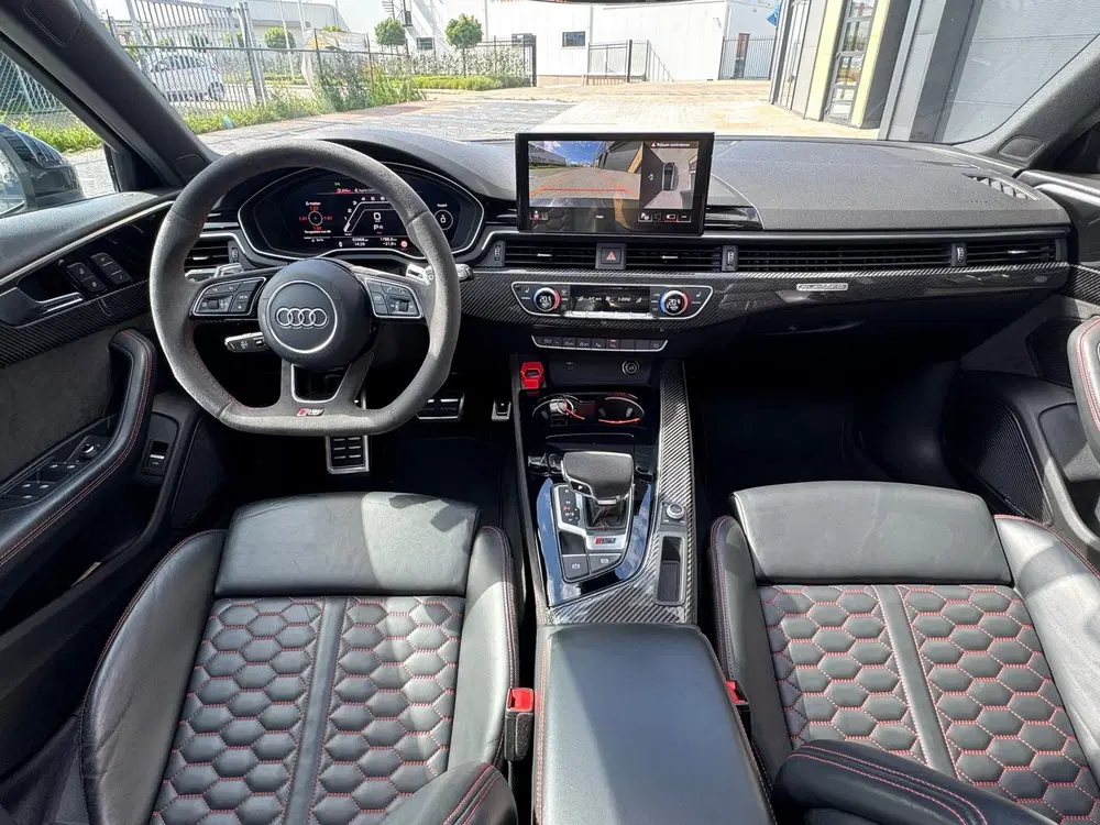 Audi A4 2.9 TFSI RS4 Quattro uit 2020, foto 13
