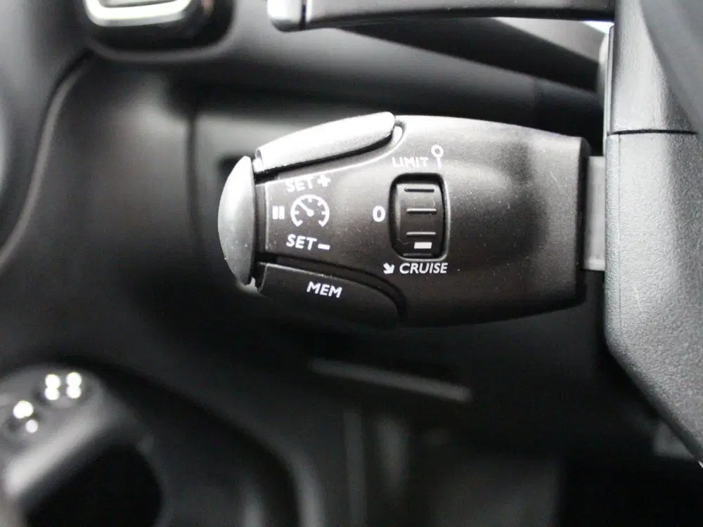 Citroën C5 Aircross 1.2 Hybrid 136 Plus uit 2024, foto 11