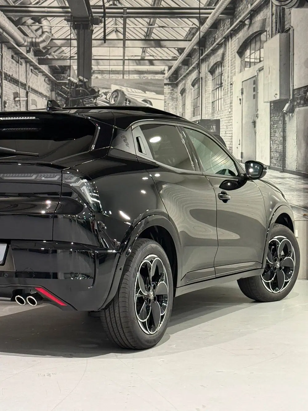 Alfa Romeo Junior 1.2 Turbo Hybrid Ibrida Ti Black Edition uit 2026, foto 13