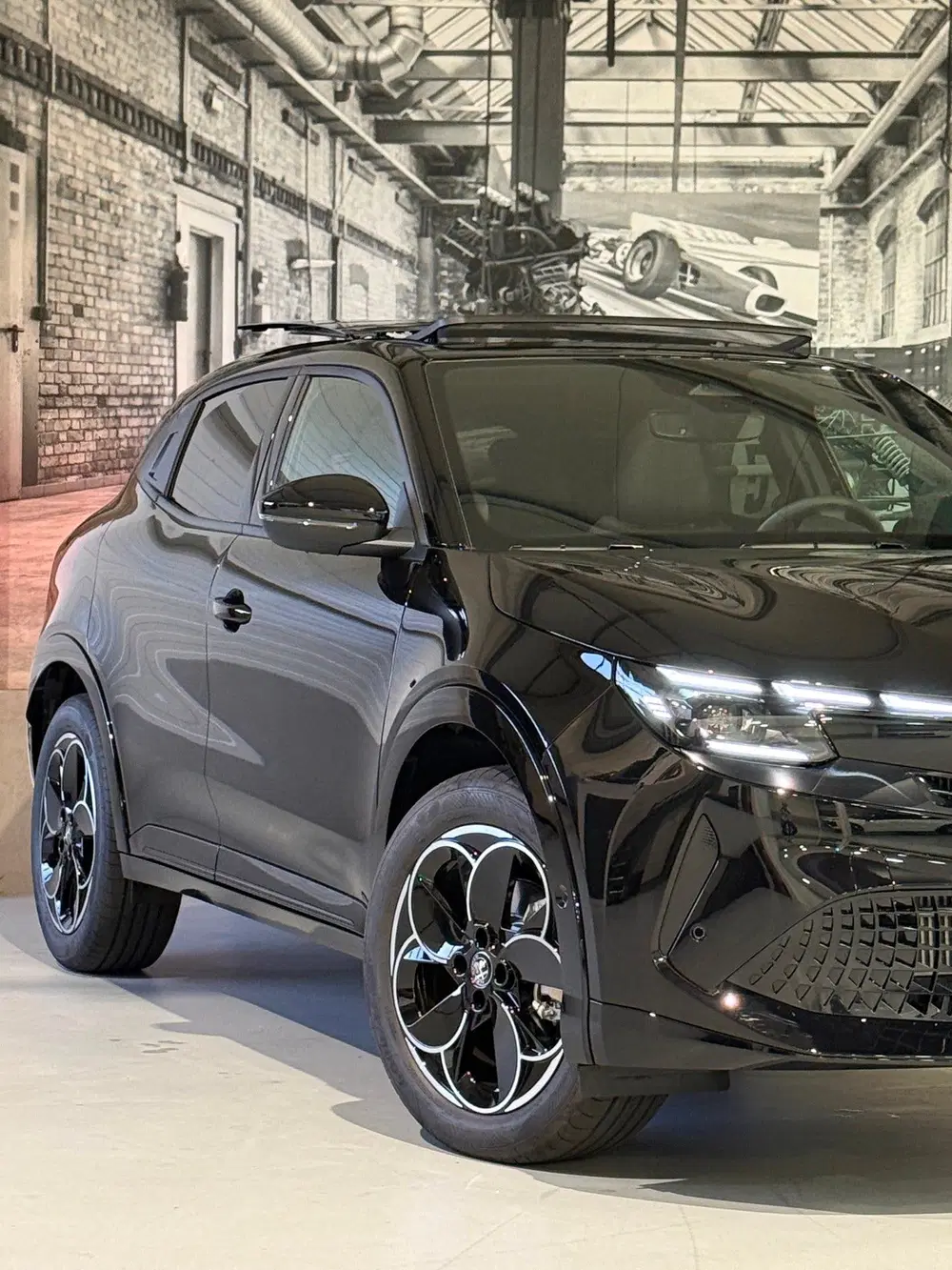 Alfa Romeo Junior 1.2 Turbo Hybrid Ibrida Ti Black Edition uit 2026, foto 15