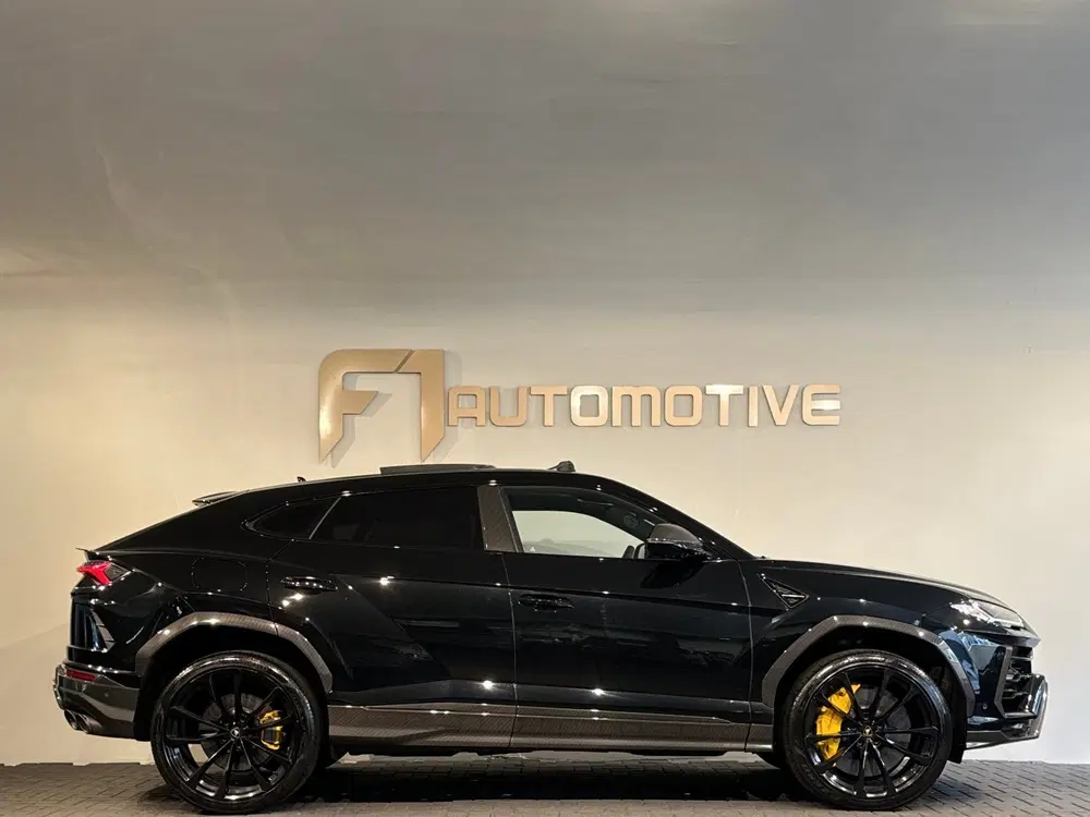 Lamborghini Urus 4.0 V8 Pano uit 2022, foto 14