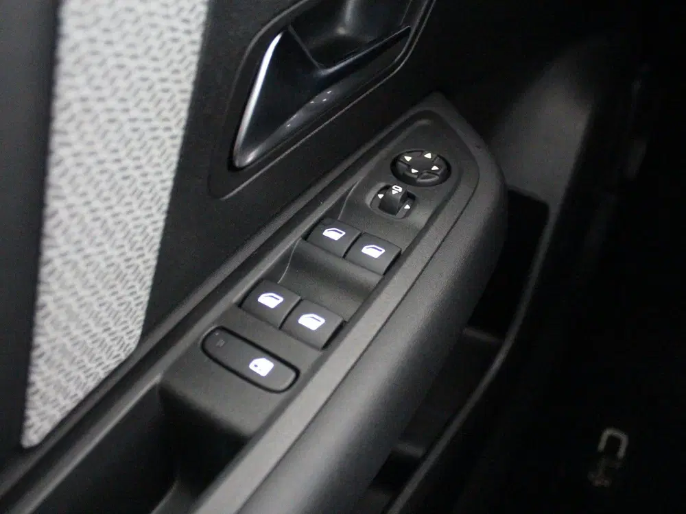Citroën C4 1.2 Puretech Plus Private lease aanbieding uit 2024, foto 10