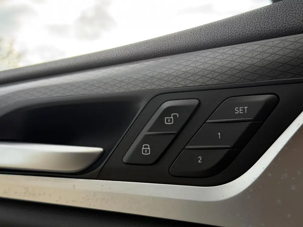 BMW X3 xDrive30e M-Sport uit 2023, foto 12