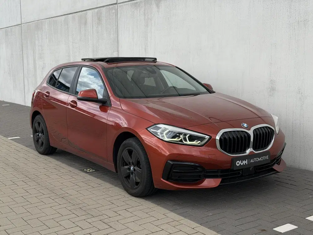 BMW 1-serie 118i Executive uit 2022, foto 8