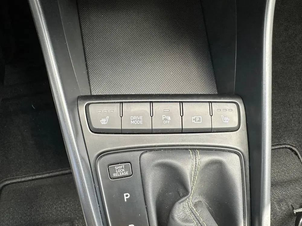 Hyundai i20 1.0 T-GDI Comfort uit 2021, foto 15