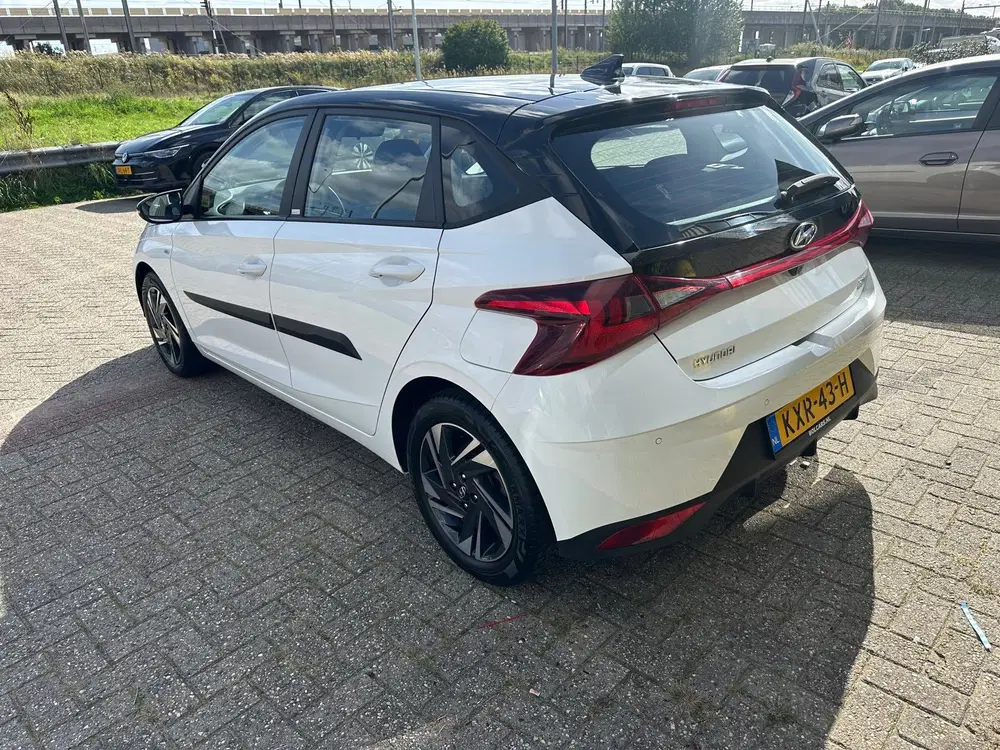 Hyundai i20 1.0 T-GDI Comfort uit 2021, foto 4