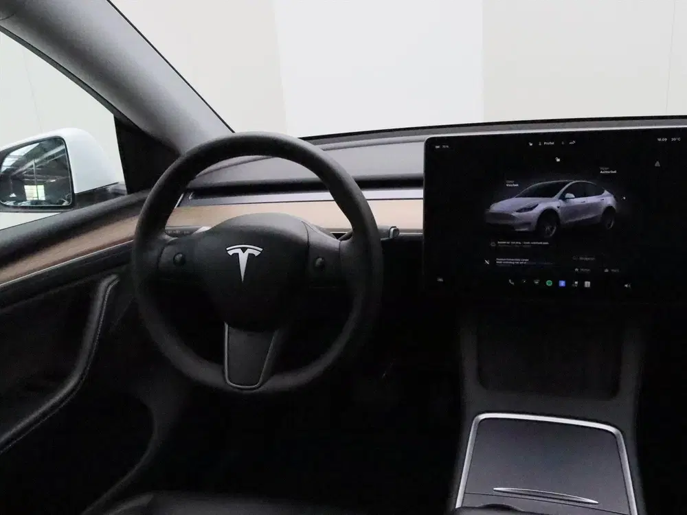 Tesla Model Y Long Range AWD 75kWh 351pk 92.2% SoH [ AMD uit 2023, foto 10