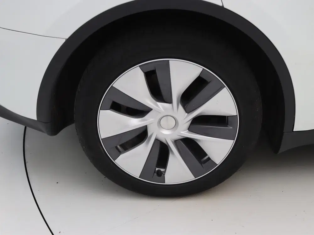 Tesla Model Y Long Range AWD 75kWh 351pk 92.2% SoH [ AMD uit 2023, foto 11