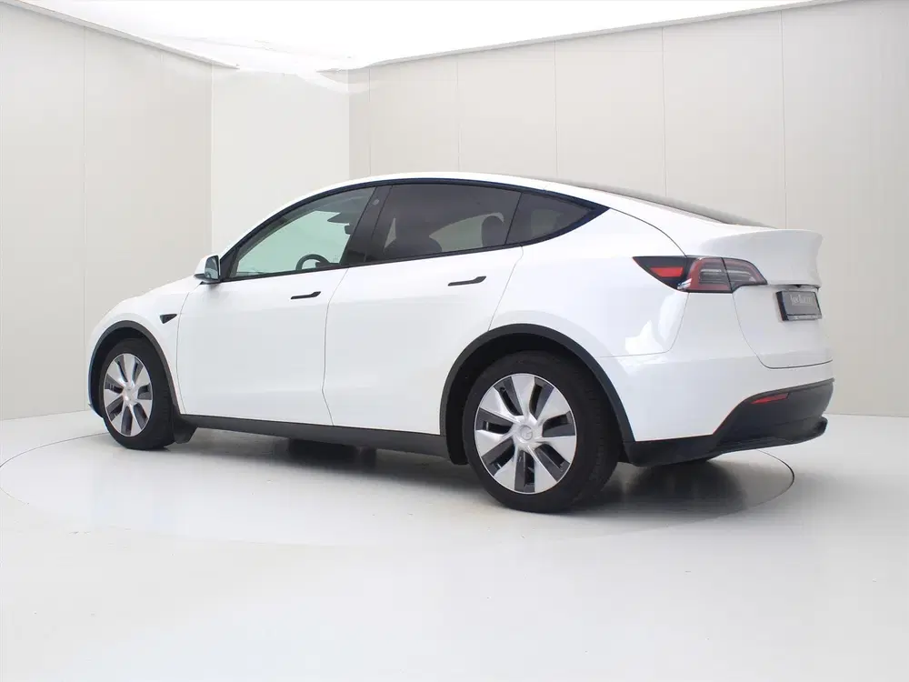 Tesla Model Y Long Range AWD 75kWh 351pk 92.2% SoH [ AMD uit 2023, foto 5