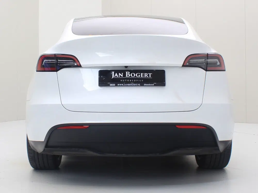Tesla Model Y Long Range AWD 75kWh 351pk 92.2% SoH [ AMD uit 2023, foto 8